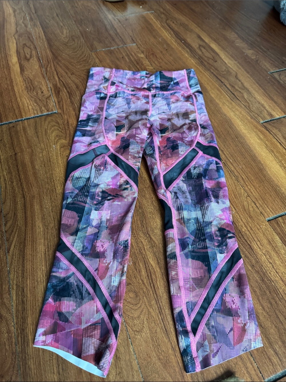 lululemon athletica Pink & Black Abstract Print Leggings